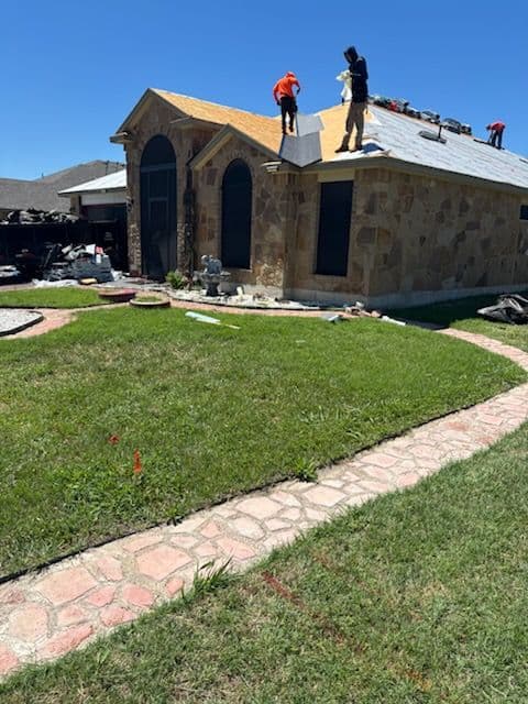 Durable Roofing Upgrade with IKO Dynasty image